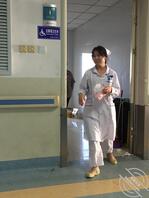 原创厕拍 辽宁海城中医医院小护士0