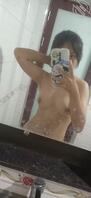 有人想吃奶嘛~或者我帮你乳交呀~0