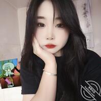 曝光反差前女友第四弹，附一张生活照和她给我偷拍她闺蜜在酒店的照片0