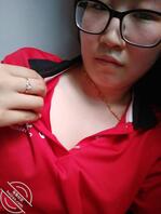 骚逼母狗王婷婷，生活自拍1