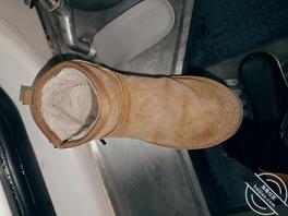 火车卧铺女大鞋子打胶2