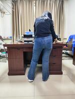 偷拍办公室少妇大屁股