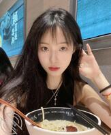 北海露脸曝光一下，这个骚母狗有喜欢的么？0