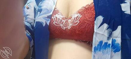 同村的寡妇2