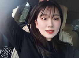 【原创实习生王雪】极品小母狗，除入社会，背着男友吞精内射1