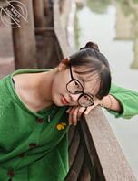 有人想看她一丝不挂的样子吗2