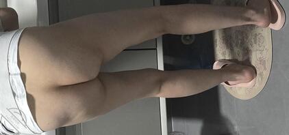 整理了最近偷拍老婆屁股的照片，老婆屁股怎么样0