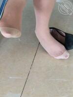 偷拍性感的妈妈