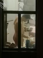 原创，近期偷拍对楼，两口子还是不拉窗帘2