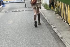 分享-有点可惜抄底失败只有点屁股蛋蛋