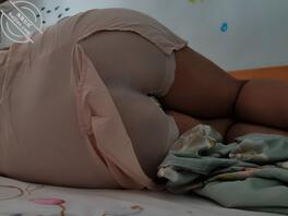 偷拍午睡的妈妈2