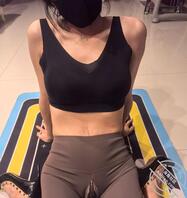 你们老婆有没有当着舅哥或者家人的面穿的特别暴露2