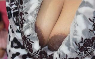 要离婚的二胎寂寞少妇老公无法满足2
