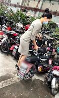 看到这个良家熟妇就想回家干妈妈逼2
