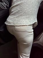 分享一下偷拍我家骚妈的生活照 换衣服的照片 和黑丝臭脚2