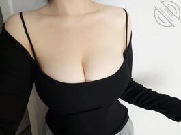 偷拍媳妇表姐洗澡1