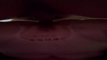 深夜还有粉丝没睡的吗？睡不着就撸