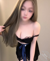 把骚亲姐操怀孕一个多月了，一直没敢操她骚穴，憋的好难受好想操她骚穴