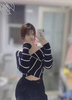 姐姐剃逼毛的照片0