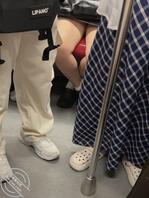 一直盯着我，被发现了吗1