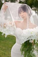 我大四在读罩杯D。最近在拍婚纱照，想被陌生人评价羞辱我，挑刺激的结婚前约2