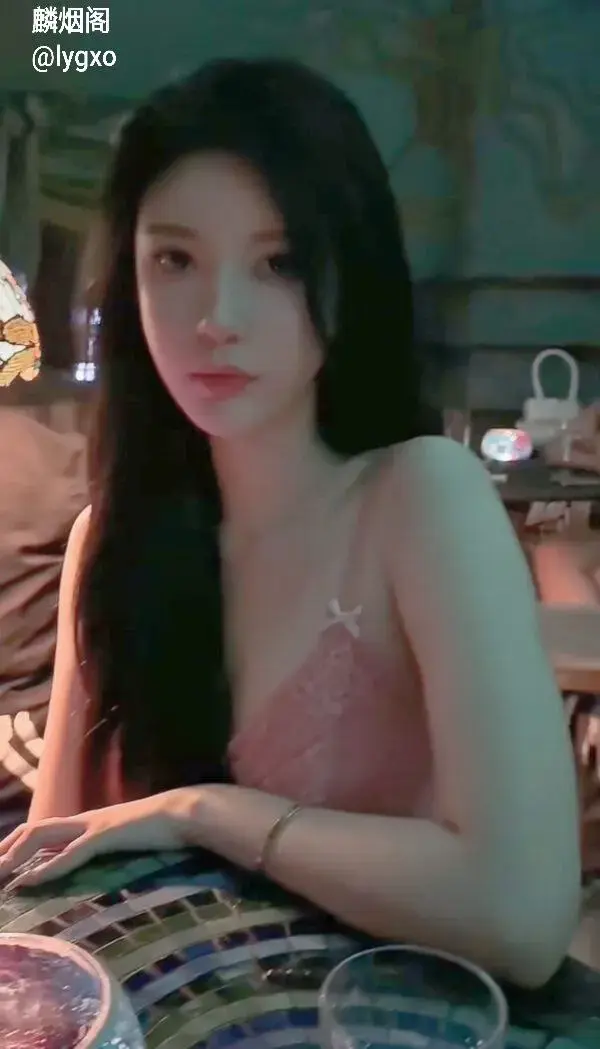 抖音13万粉丝抖音网红Wasasa高颜值御姐 视频流出！