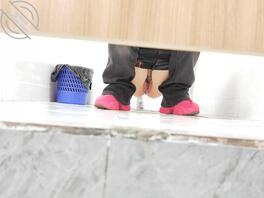 原创厕拍 少妇流血的鲍鱼1