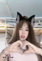 快手擦边小网红【不甜】订制福利泄密，大一反差婊为挣钱简直毫无下限！1