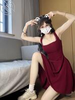 肉丝连衣裙