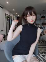 白银81萝莉小姐姐