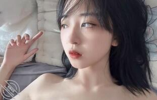 好想重温早上醒来发现被扒光了羞辱我的感觉啊啊啊！坐标上海，有叔叔想来吗！1