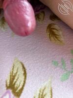 把你们的老婆 女朋友 照片发在评论区  让我看的照片，对着她们射精液0