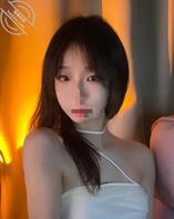 【十四】真实乱伦小姨子 拍完某音又给小姨子拍裸照,小穴好紧好嫩好刺激1