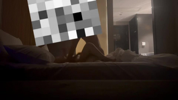 在杭州和炮友中午下班休息时间急速打一炮