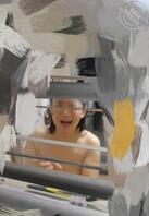 偷拍妈妈洗澡被发现了，我该怎么办？？？2