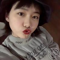 今天被老师妈妈骂了1