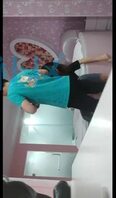 绿帽老公不在家，骚货老婆给炮友约到宾馆干了一个多小时，偷拍流出