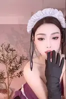 快手百万粉丝擦边网红【饭饭.Ding】疑似不雅视频流出1