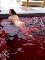 带别人家的老婆去泡汤2