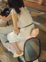 路上寻找真空女