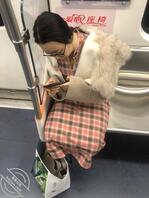 抄底没评论，今晚发乳沟2