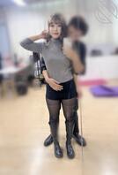 (免费视频)瑜伽馆内操舅妈0