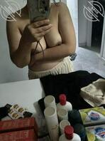 分享骚妻手机相册