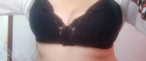 妈妈手机里的自拍0