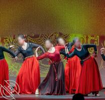 上台表演的女经理（偷拍风韵犹存熟女老A8）