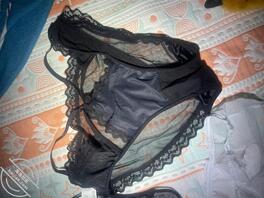 偷拍到嫂子内裤 跟鸡吧  是不是大哥平时满足不了她  是不是个骚货2