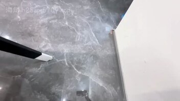 〖儿媳135〗白丝萝莉儿媳为了顺利结婚，被我操高潮四次后内射