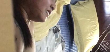 我和妈妈(21)为没有钻石的海友补上金币贴,分享首次淫母精彩瞬间1