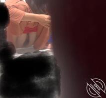 昨晚偷拍大嫂成功，今年45了保养的怎么样？