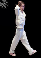 原创厕拍 瘦瘦的小姐姐